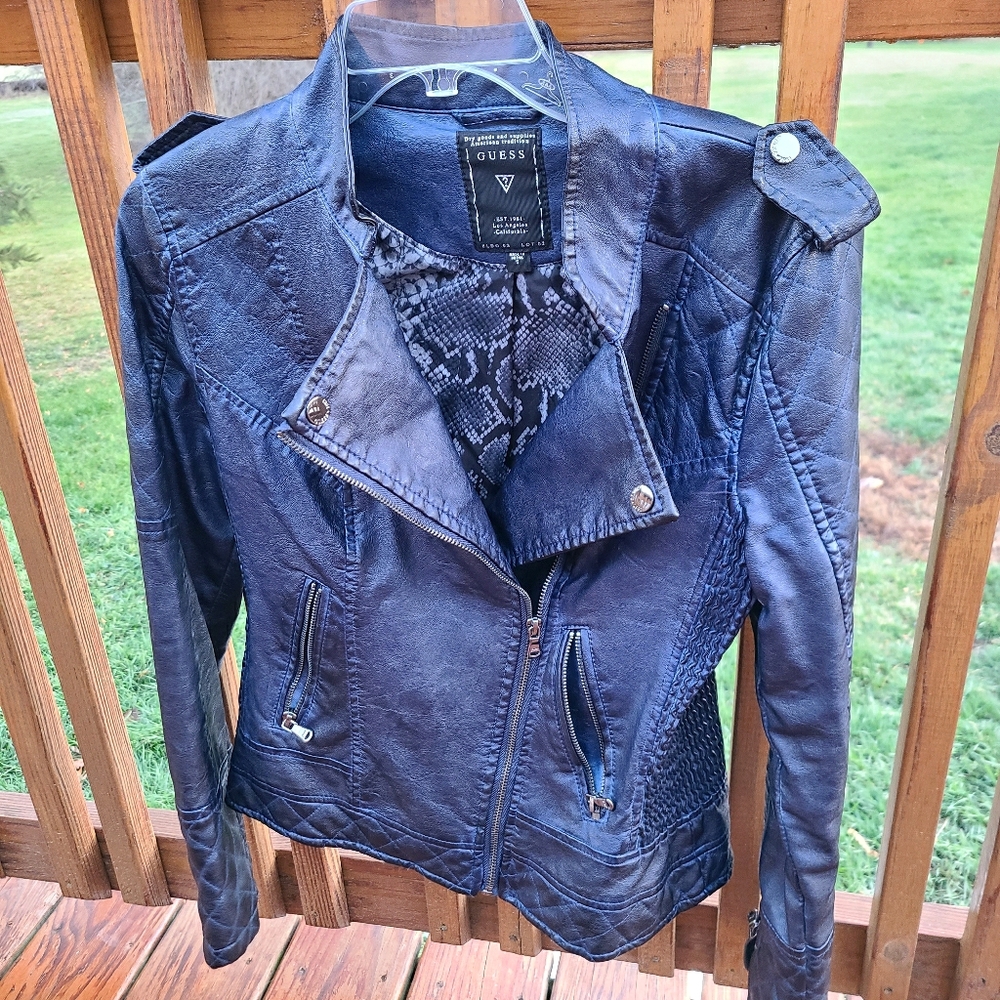 { GUESS } NWOT- real leather corset bomber jacket
